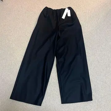 갤러리 바이 울 팬츠