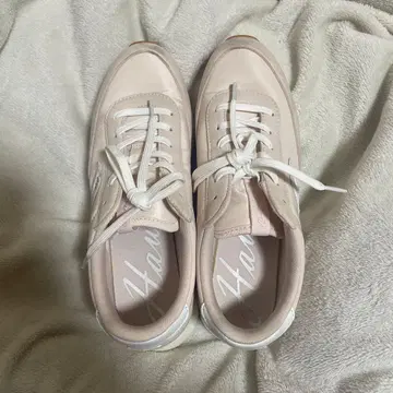 Hawkins 로컷 스니커즈 핑크