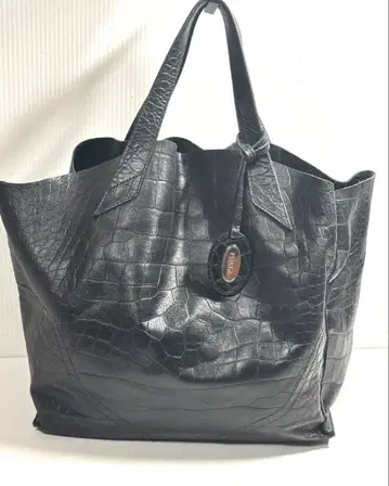 [ 컨디션 최상 ] FURLA 소가죽 악어 엠보싱 토트 경량 대용량 블랙
