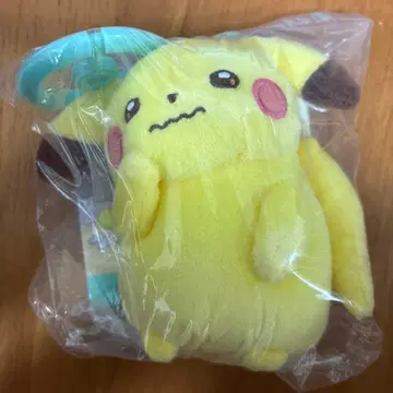 포켓몬 센터 오리지널 마스코트 십포켓십색 겁 많은 피카츄