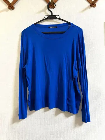 mizuiro ind(미즈이로 인드) 긴팔 티셔츠 블루 크루넥