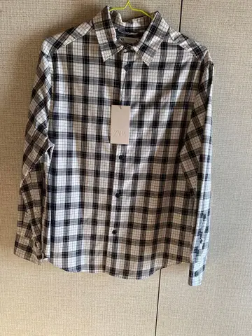 체크 무늬 긴팔 셔츠 M 사이즈 새상품