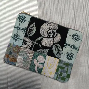 미나 페르호넨 & Pjc & 오토노에 핸드메이드 파우치