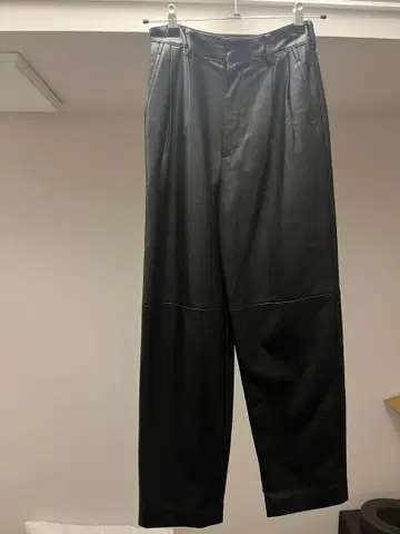 CLANE 블랙 가죽 와이드 팬츠