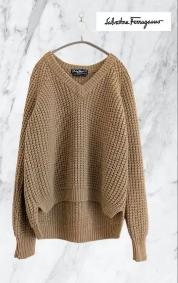 새상품급 Salvatore Ferragamo 캐시미어 100% 와플 니트