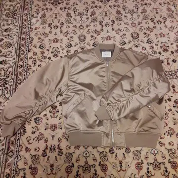 IENA 베이지 MA-1 자켓 새틴 소재