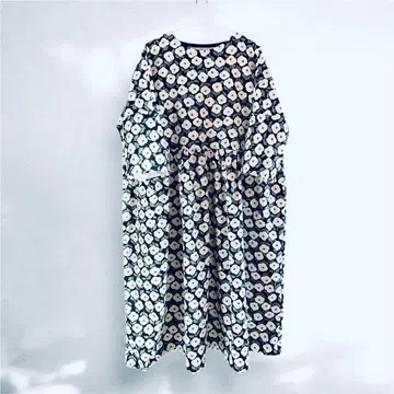 [ 핸드메이드 ] 북유럽 스타일 포근포근 꽃 원피스