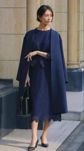 플라스테 PLST V넥 벨 롱 코트 네이비 M