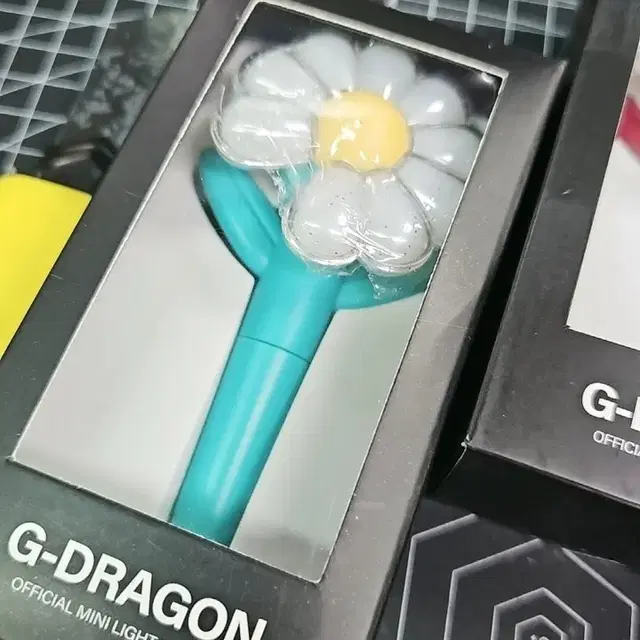 지드래곤 데이지 응원봉 키링