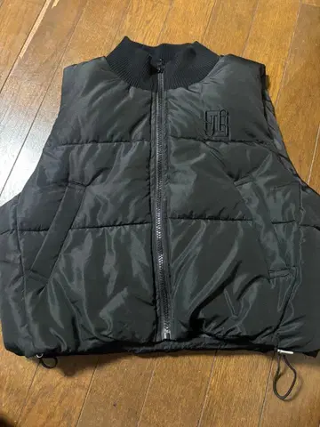 제이다 GYDA 블랙 다운 베스트