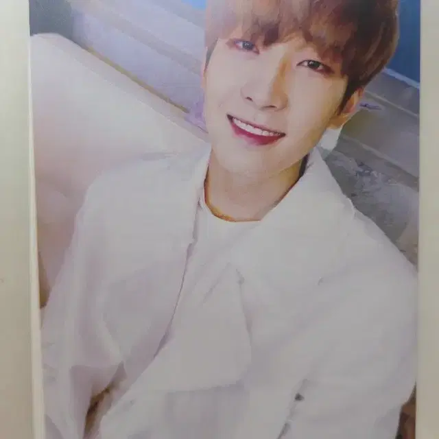 세븐틴 박수 공방 원우 엽서