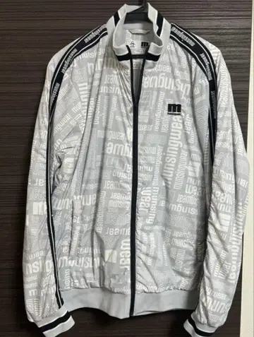 먼싱웨어 패딩 자켓