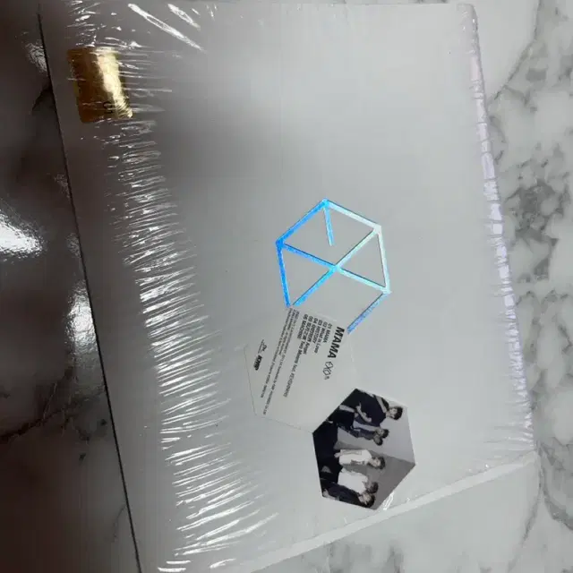 EXO MAMA 앨범 ( 화이트:중국버전, 블랙:한국버전 )