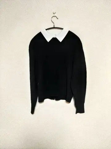 23구 블랙 화이트 상의