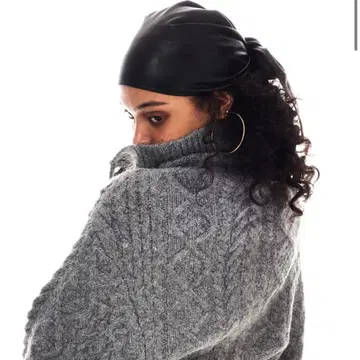 BEEDEN 가죽 스카프