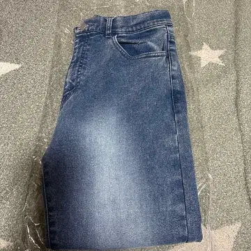 다크 블루 슬림핏 데님