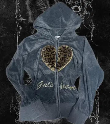 헤이세이 갸루 후드티 벨로아