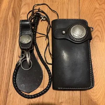 레드문 블랙 가죽 지갑 체인