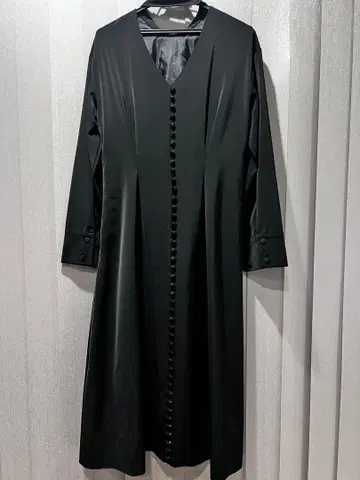 블랙 V넥 롱 원피스