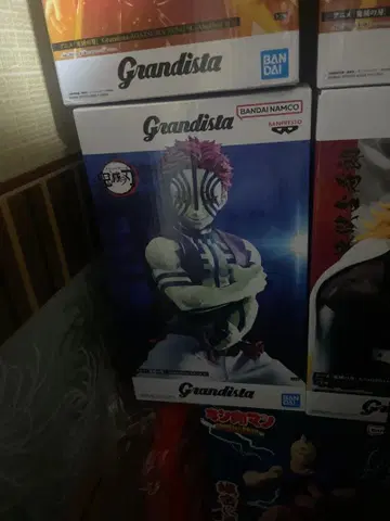 Grandista 피규어 아카자