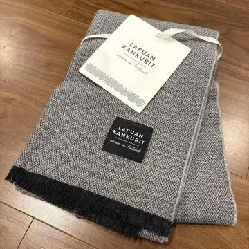 [ 새상품 ] LAPUAN KANKURIT 울 스톨 그레이