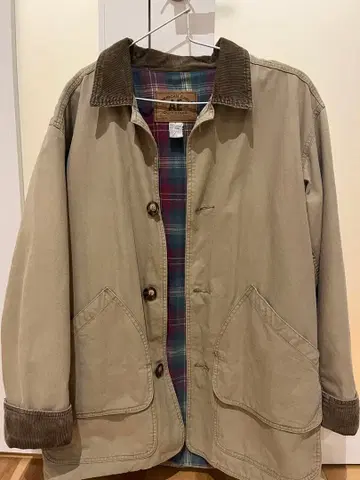 베이지 코듀로이 옷깃 체크 무늬 자켓