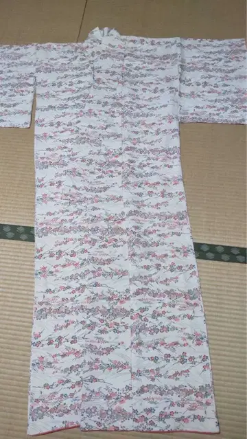 꽃무늬 고전 패턴 코몬 기모노