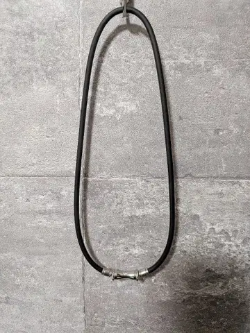 코란토테 목걸이