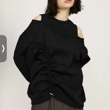 SLY OPEN SHOULDER SW 상의