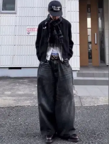 H&M 슈퍼 배기 데님 31/30 엔도 모리 착용 당일 발송