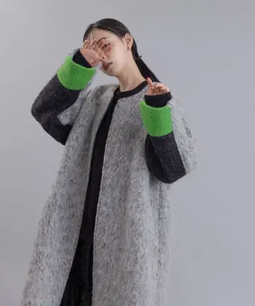 에이미 로우 마블 샤기 롱 코트