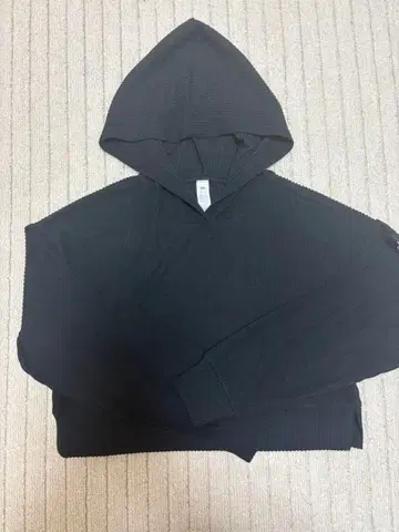 alo 블랙 후드 부착 트레이닝복 XXS