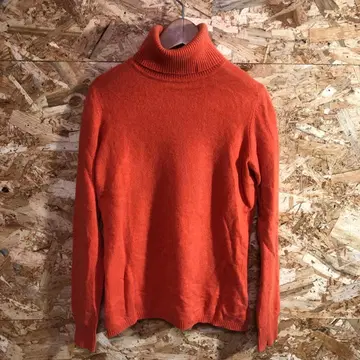 [ 2529번 ] UNIQLO 캐시미어 100% 니트 오렌지 계열