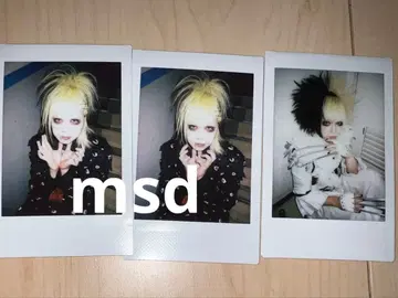 자아자아 안 폴라로이드