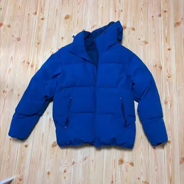 M 사이즈 후드 부착 파랑 다운 자켓