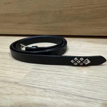 스터드 내로우 벨트 블랙 밀리터리