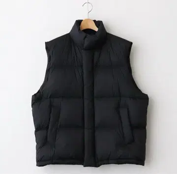 미사용 새상품 오라리 AURALEE 다운 베스트 블랙 사이즈 5