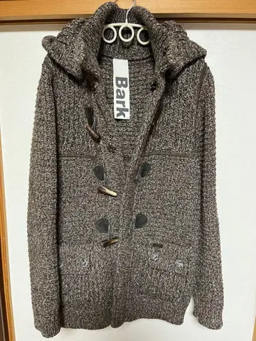 BARK 로우게이지 니트 더플 코트