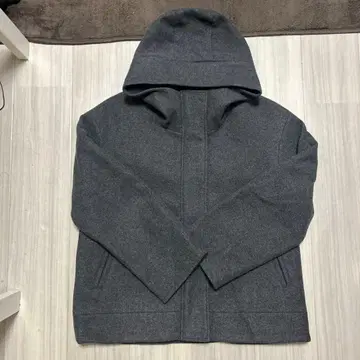 GU 코트 후디드 숏코트