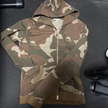 Jaded London 카모플라쥬 후드티