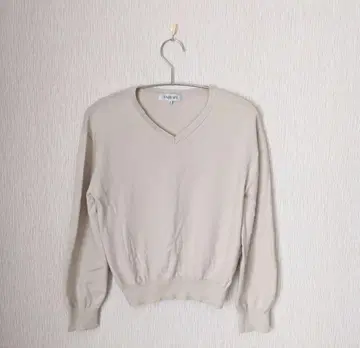 INDIVI 인디비 아이보리 베이지 V넥 니트 38 실크 혼방