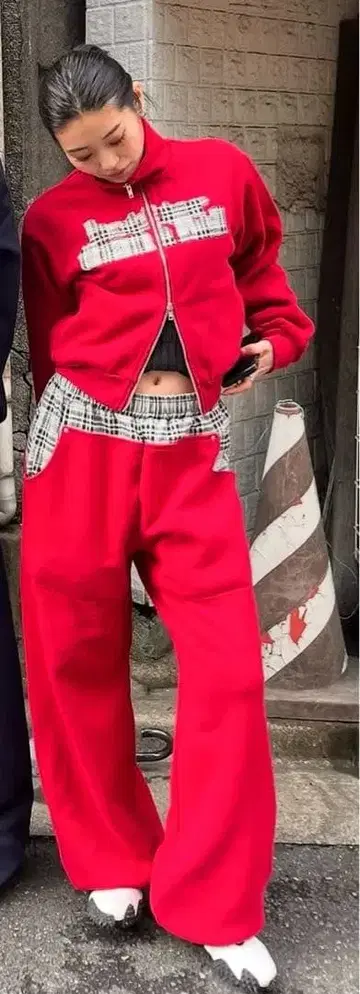 HTH 체크 맨투맨