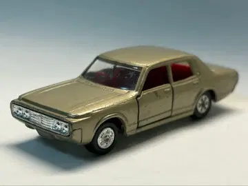 토미카 블랙박스 도요타 뉴 크라운 초기 모델 일본제 당시물