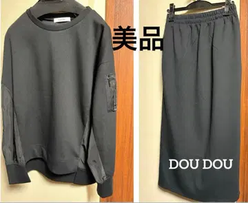 새상품급 두두 셋업 상의 타이트 스커트