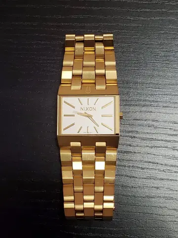 NIXON 닉슨 골드 손목시계 GOLDEN THE TICKET