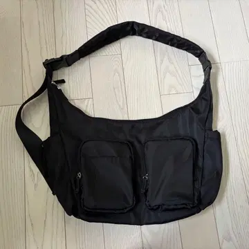 니코앤드 오리지널 더블 포켓 숄더백