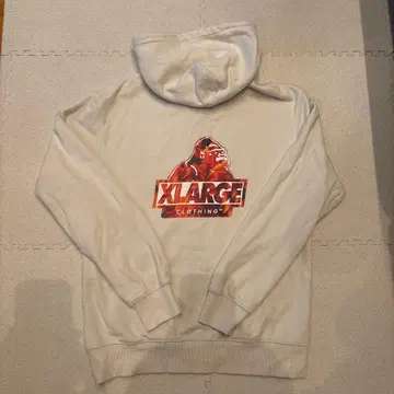 XLARGE 후드티 그래픽