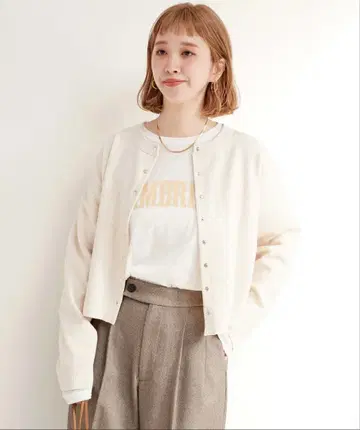 B.C STOCK 스무스 크루 가디건 화이트 프리 사이즈