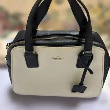 미사용품 kate spade 핸드백 아이보리/블랙 2way