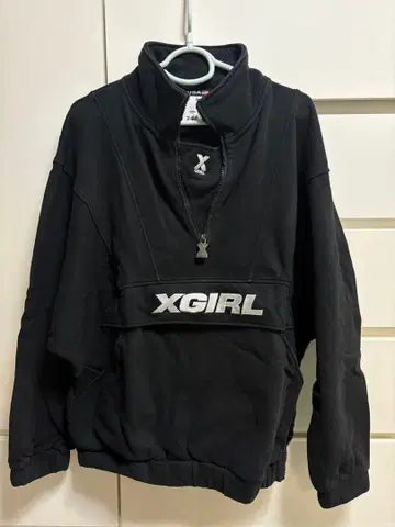 XGIRL 하프 지퍼 스웨트 셔츠 블랙